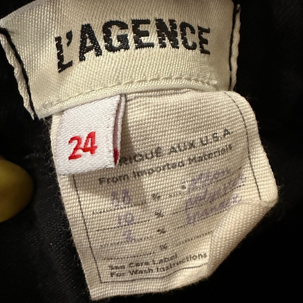 L'AGENCE
Margot High Rise Skinny Jeans in black
Size 24 - Picture 2 of 10